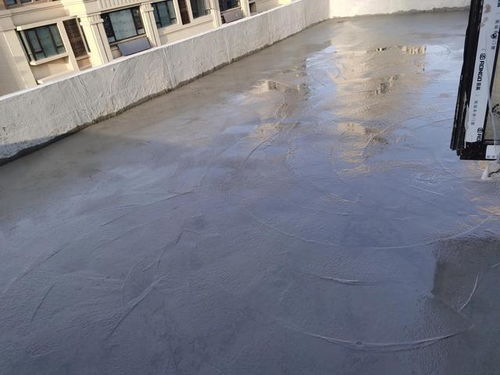 頂樓復式露臺防水與保溫施工 匠心與良心的雙重考驗